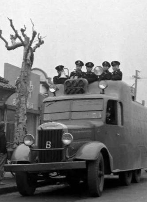 新空军一号，飞行堡垒（THE NEW AIR FORCE ONE: FLYING FORTRESS）