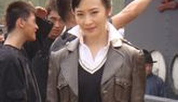 赵雅琴,电视剧《猎鹰1949》中的女主角,是男主角燕双鹰(张子健饰)