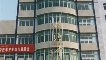 梓潼中学位于四川省绵阳市梓潼县,是一所省级重点高级中学.