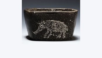 河姆渡文化猪纹陶钵