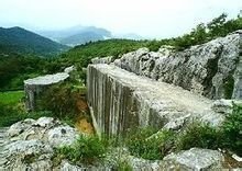 阳山碑材