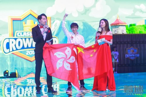 国人Aaron问鼎亚洲之巅3.jpg
