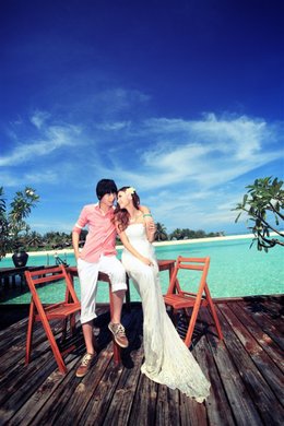 狄娃婚纱摄影_婚纱摄影(3)