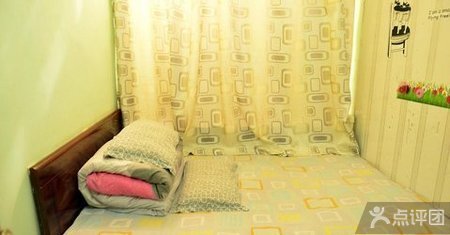 哈尔滨家庭旅馆黑山街大床房,免费WiFi