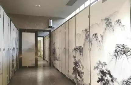 厕所不用水冲用火怎么回事?这样的南极厕所你