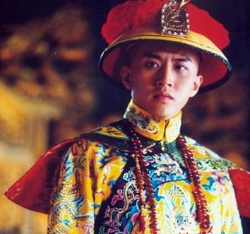 古代皇帝结婚年龄只有十三四岁,他们是如何学会造小人的啦?