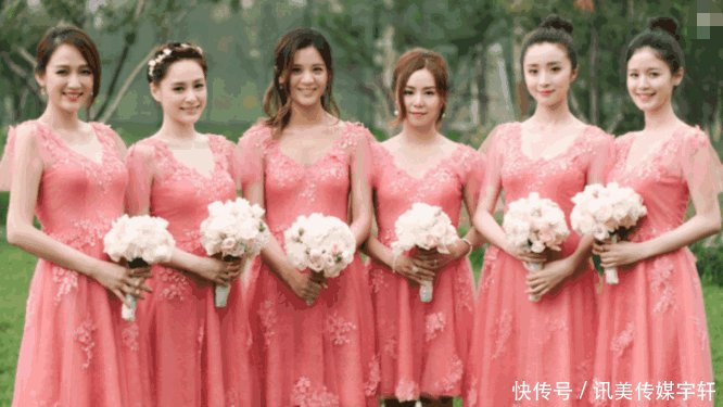 明星婚礼最美伴娘服 张馨予伴娘服碾压新娘,
