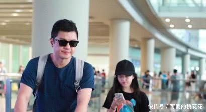 李亚鹏晒李嫣最新正面照,经过多次治疗,她的唇