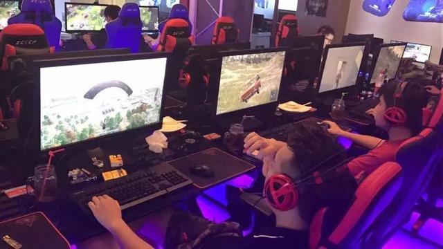 LOL已经凉了,S8我们送你一首凉凉