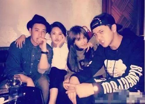 潘玮柏节目自曝没有前女友?但早年居然和蔡依