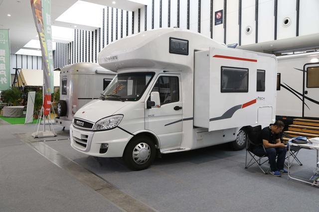 2017亚洲户外展相约仲夏(图3) 2017亚洲户外展相约仲夏(图3)