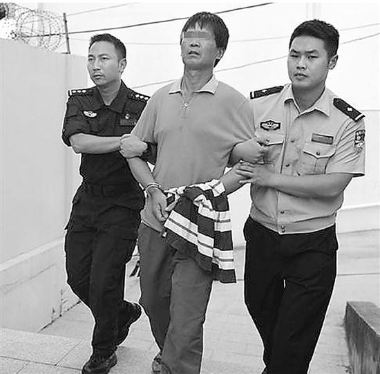 改名换姓20年 命案逃犯潜伏洋山岛终被抓-北京时间