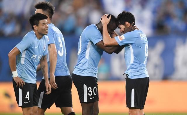 北京国安门将离队!大连一方外援转会!22岁后卫