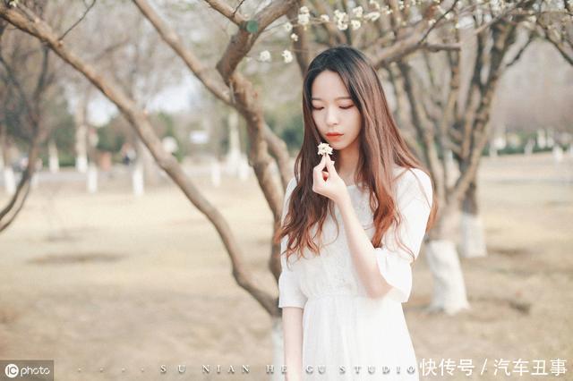 在爱情中,想让尾巴不停想念你,要使点招啊用女女人情趣用图片
