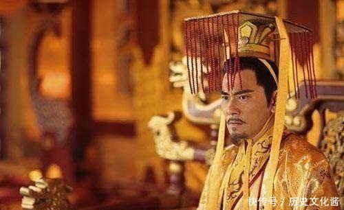 他19岁中进士,又因敢于直言而被贬