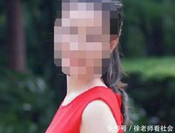 女子在KTV喝醉，被35岁男子拖进厕所30分钟，男子：体香太好闻！