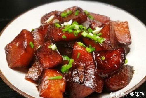 妈妈突然来看我和老婆,我们惶恐招待,妈妈的话让我们脸色大变