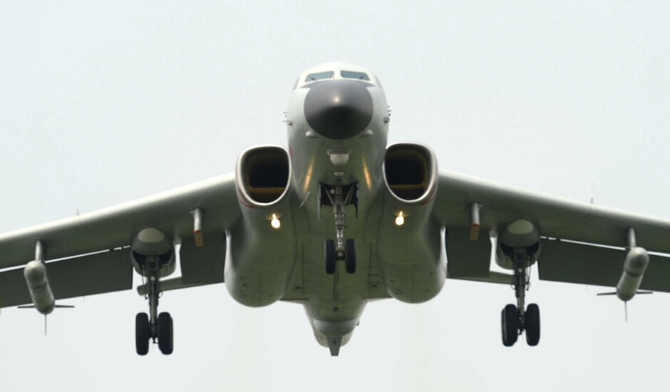 【相关图片】战神来了 中国空军轰6K轰炸机将首次向公众开放