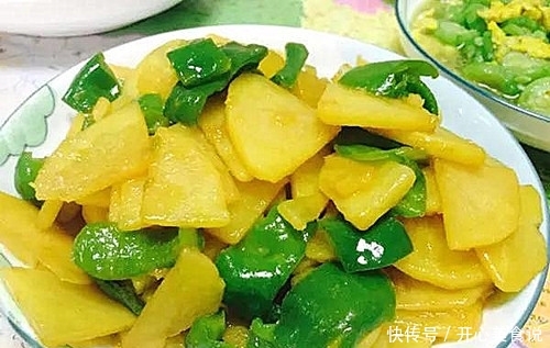 青椒和它一起炒,是天热“泻药”,每天吃一点,体重不过百 青椒和它一起炒,是天热“泻药”,每天吃一点,体重不过百