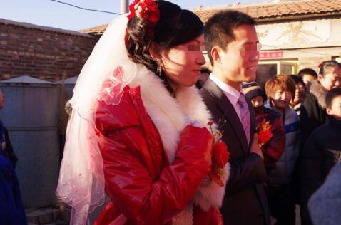 我娶哑巴老婆,婚后二年我病倒了,老婆开口说了一句话,我乐开花