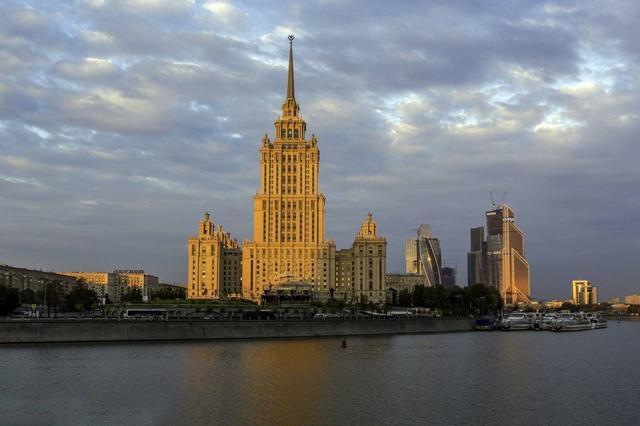 苏联、日本、中国巅峰期GDP与美国对比,日本