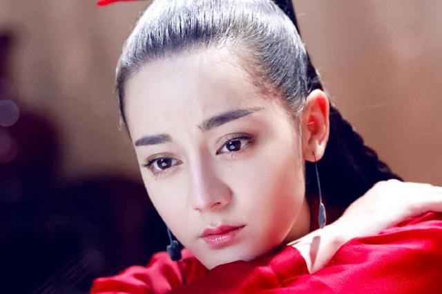 大露额头的6位女星古装造型,迪丽热巴硬朗,唐