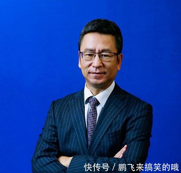 白岩松回应曾抑郁,央视主持人压力有多大下台