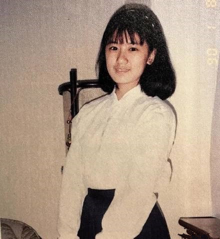 44岁贾静雯再办婚礼，曾替父还债错爱渣男，终于等到幸福来敲门