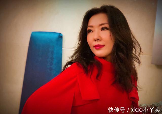 tvb女明星采访 t0115d11c30d6219452.jpg