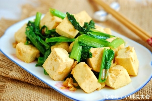 简单健康的家常炒菜,鲜嫩有营养,养胃又补钙,常