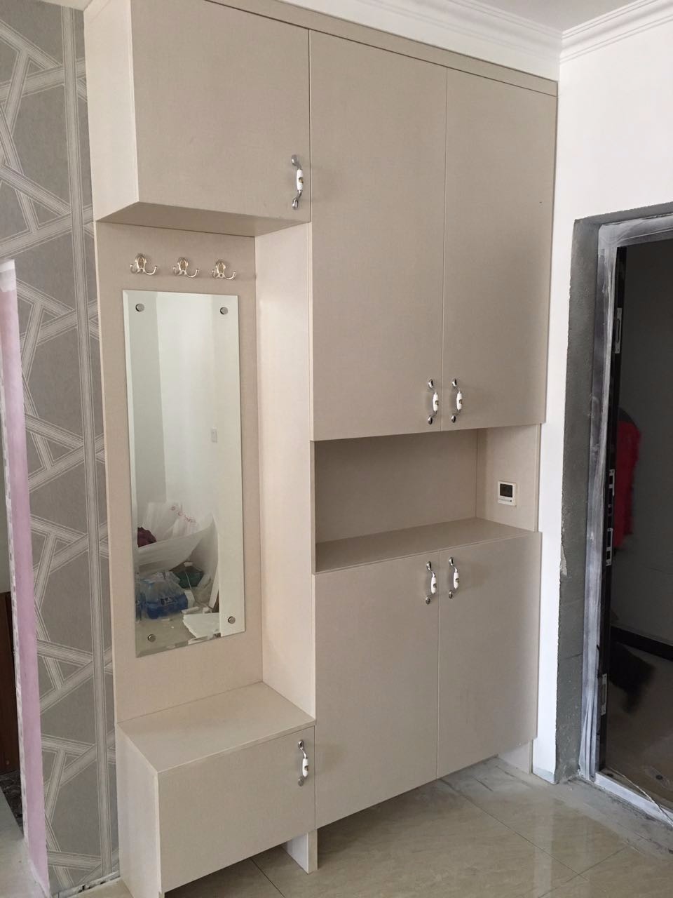 入户鞋柜最新大全 t01181716edca21e187.jpg?size=960x1280