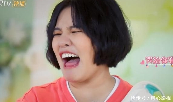 谢依霖吐槽杨幂表情晕晕,杨幂一句话回怼显情发型包做作的图片