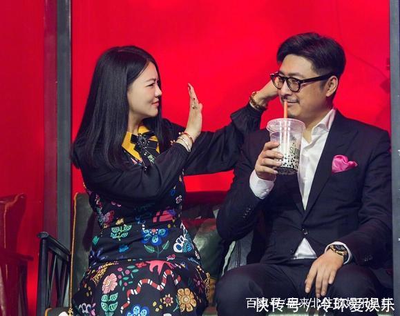 李湘怒了!霸气回应老公酒店约会美女事件,微信