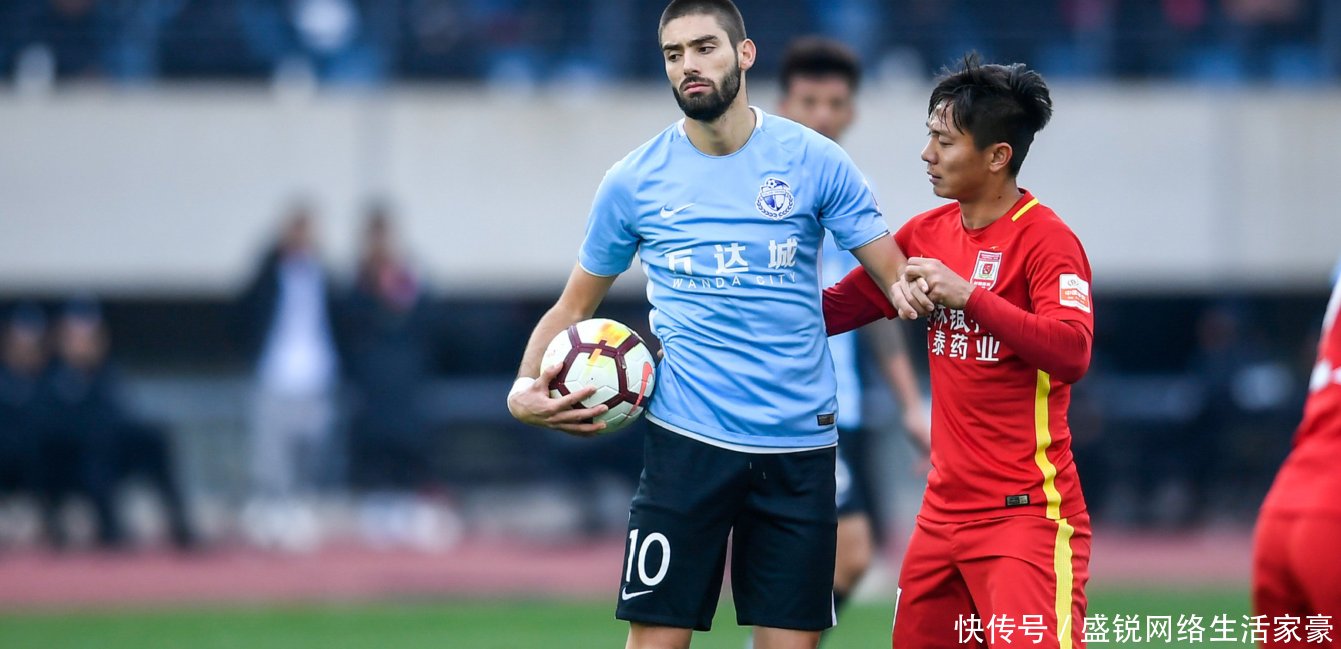 广州恒大想买何超的美梦落空了,明年中甲冲超