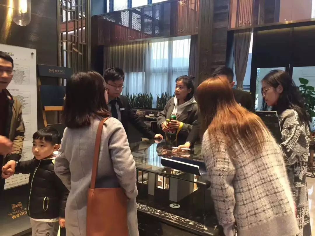 没社保想买滨湖?9.98折优惠?1.35万\/㎡抄底抢限价房,这次你真的
