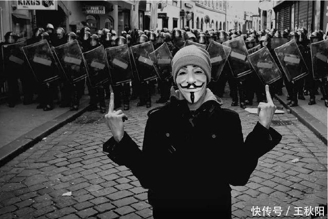 偷税漏税+4天6000万,明星天价收入扭曲了社会