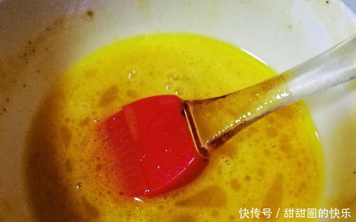 鸡蛋液可以放烤箱烤吗 t012331ea5d5f1d3636.jpg