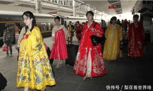 韩国美女相约来贵州游玩: 还以为中国很穷, 没想