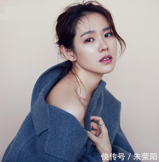 个节目是要凉了吧,把艺人的珍贵照ps成遗照也