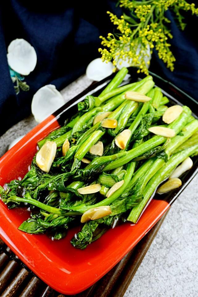 这菜5元一把,抗癌疗效不输千元补品,初春食补别忘了多吃几次