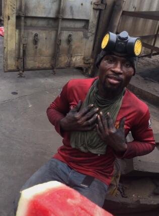 为了流量丑化非洲人,地域黑们来看看,非洲普通