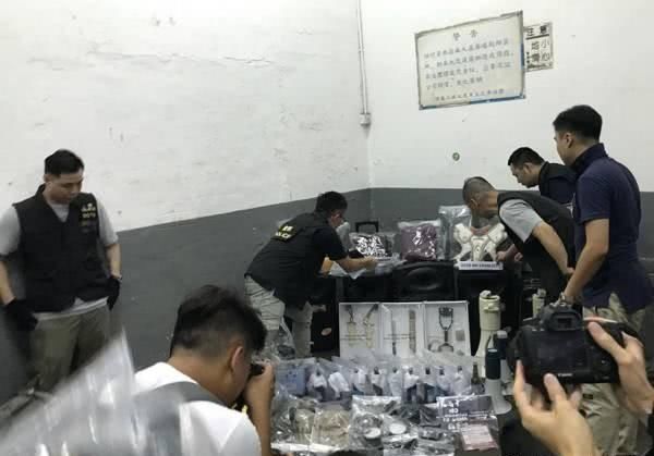 香港警方再拘捕一名涉荃湾TATP烈性炸药案男子 888真人娱乐百家乐