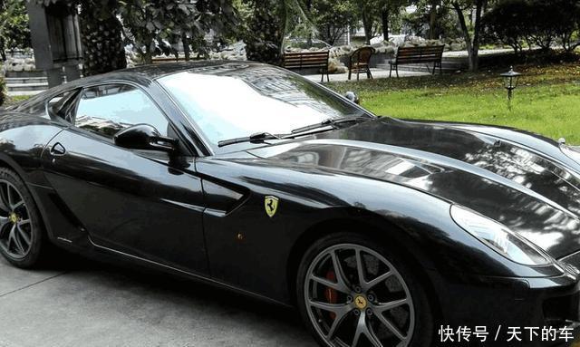 有些人总喜欢在朋友圈晒豪车,这是为何背后藏
