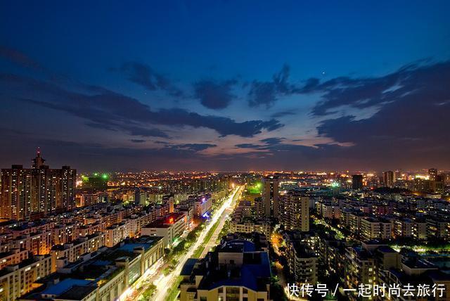 中国经济实力最强的二线城市,未来极有可能被“吞并”!