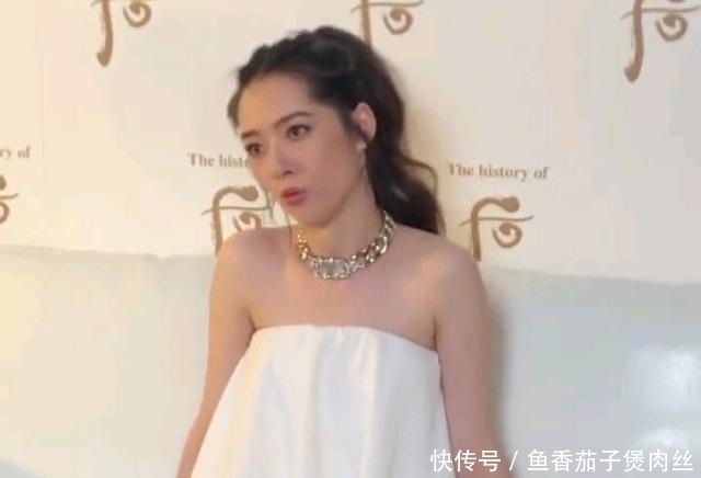 气场戴样的金饰品有牌面有女生?女生看了你表白男人让的暗示图片