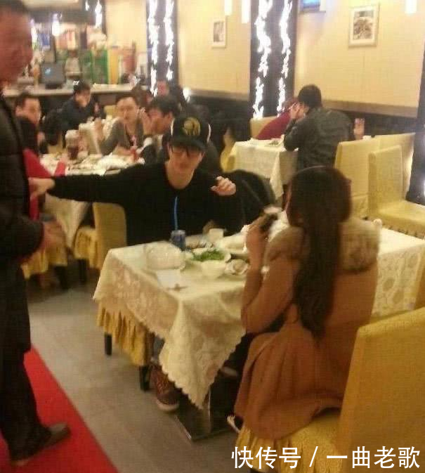 婚内出轨实锤已出?官微终于说出真相,薛之谦回应被包养