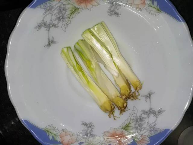 妙用葱白一味,巧止风寒涕泪