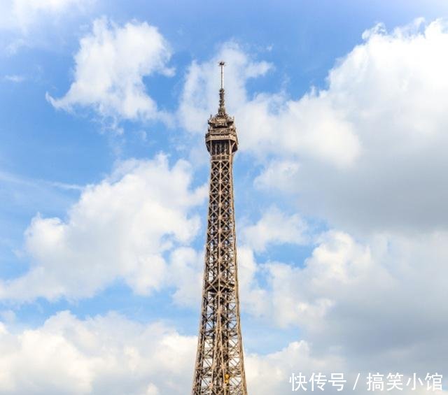 埃菲尔铁塔130年了,每年为巴黎带来的旅游收入
