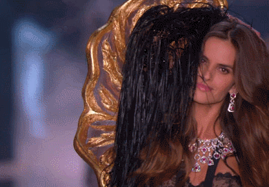 巴西帮超模面试被刷,维秘走秀这些年步步成经典