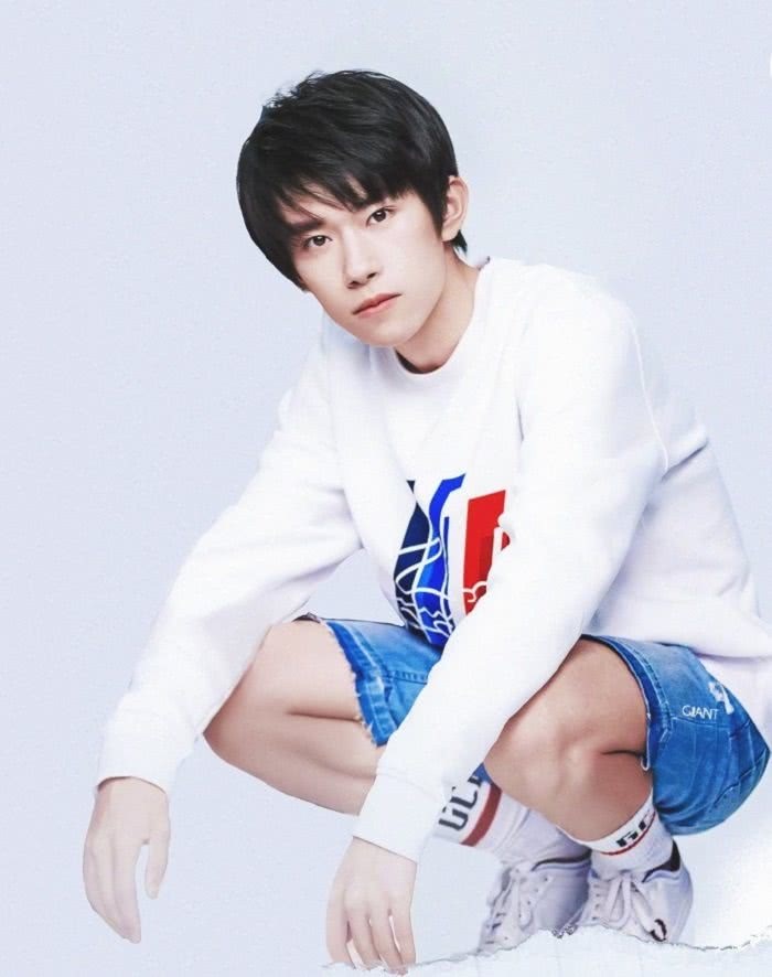 2018年人气最高的小鲜肉,易烊千玺、陈立农上